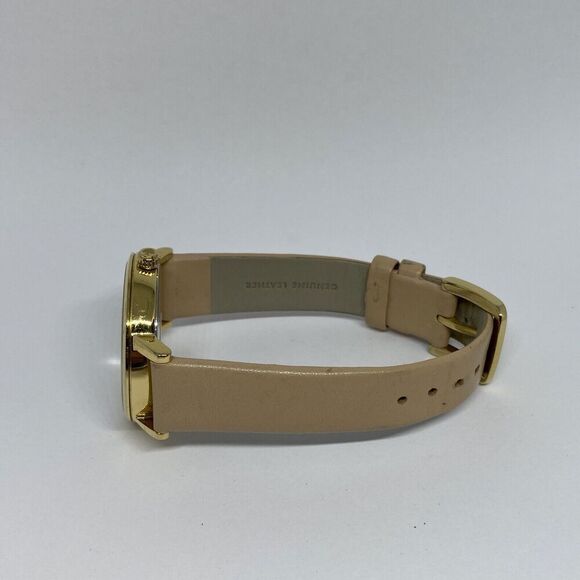 Kate Spade New York Vachetta 0073 Women Beige Leather Analog Quartz Watch WO796